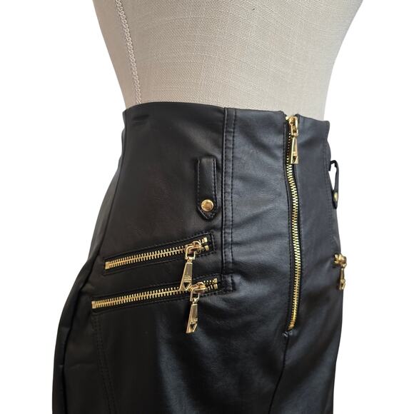 Women's Black Pleather High Waisted Skirt Sz. 6 - Picture 3 of 5